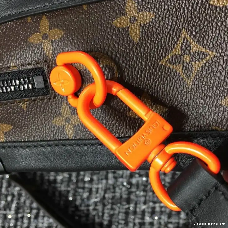 Official Brother Sam 19T1L0351 LV Bags 0731